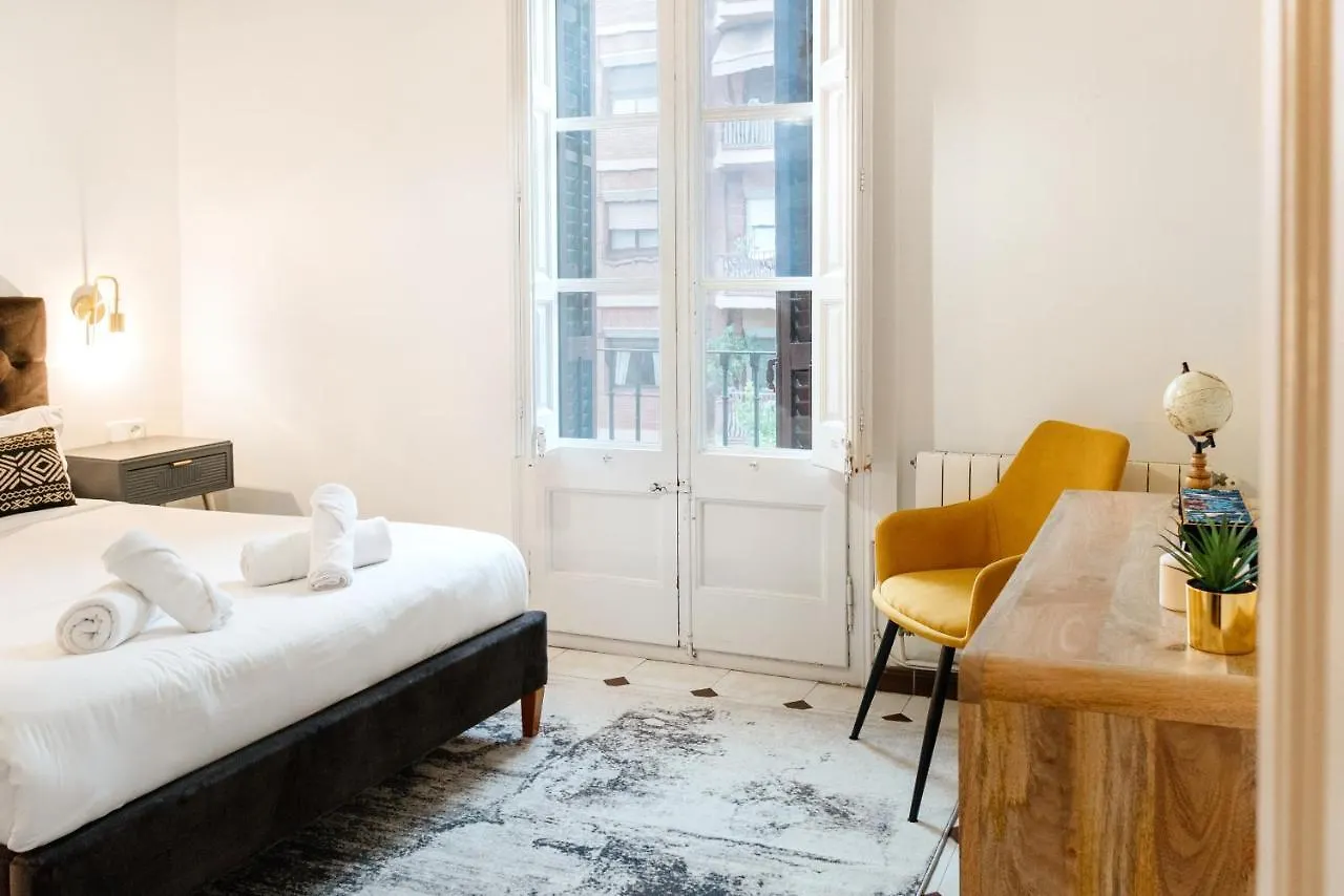 Alma Azul Consell De Cent Apartment Barcelona